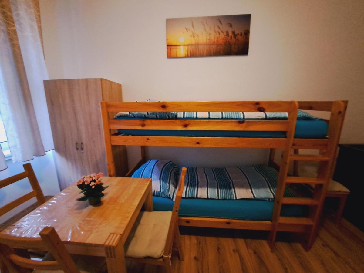 Astoria Central Appartement 10 Minutes To Downtown Vienna Exterior photo