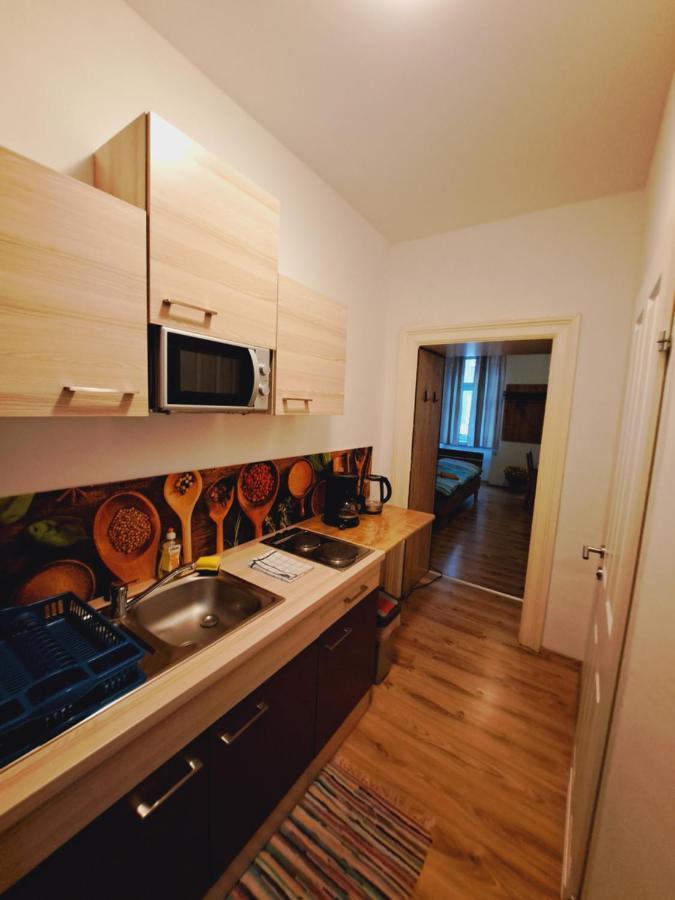 Astoria Central Appartement 10 Minutes To Downtown Vienna Exterior photo